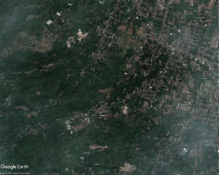 Kediri Airport site area satellite imagery, April 2018